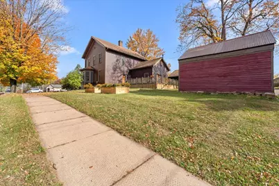 203 Pine Street, Glenwood City, WI 54013 - Photo 9