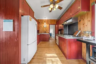203 Pine St, Glenwood City, WI 54013 - Photo 15
