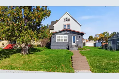 911 10th Avenue, Two Harbors, MN 55616 - Photo 1