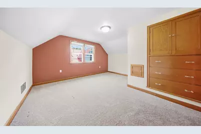 1014 5th Avenue E, Menomonie, WI 54751 - Photo 13