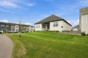 14962 Artaine Trl, Rosemount, MN 55068 - Photo 9
