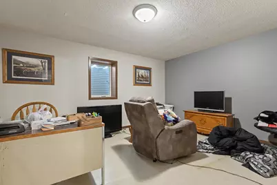 1100 Jefferson Avenue, Marshall, MN 56258 - Photo 33