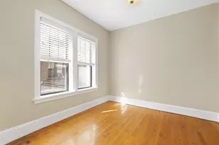 220 E 19th St, Minneapolis, MN 55403 - Photo 5