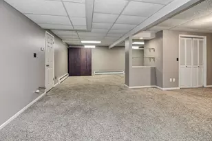 727 Tanglewood Dr, Shoreview, MN 55126 - Photo 25