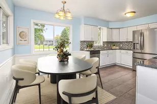 727 Tanglewood Dr, Shoreview, MN 55126 - Photo 15