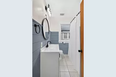 3943 Thomas Avenue N, Minneapolis, MN 55412 - Photo 13