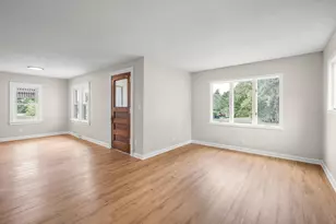 756 McKnight Rd N, Maplewood, MN 55119 - Photo 11