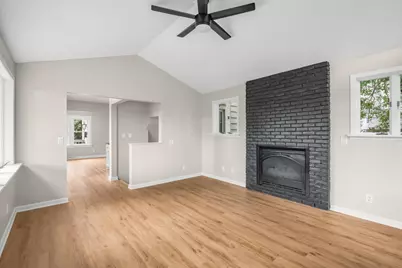 756 McKnight Road N, Maplewood, MN 55119 - Photo 7