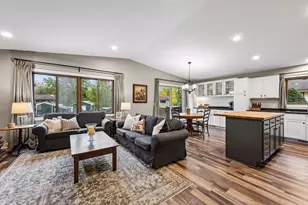 12008 Maryland Ct, Champlin, MN 55316 - Photo 5