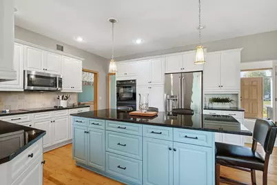 1533 Wexford Court, Eagan, MN 55122 - Photo 7