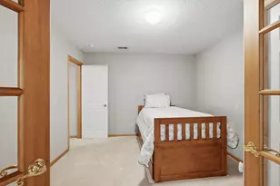 1533 Wexford Ct, Eagan, MN 55122 - Photo 37