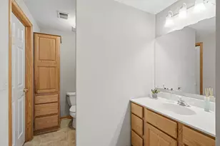 1533 Wexford Ct, Eagan, MN 55122 - Photo 35