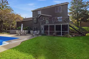 1533 Wexford Ct, Eagan, MN 55122 - Photo 43