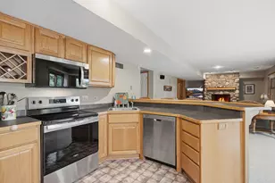 1533 Wexford Ct, Eagan, MN 55122 - Photo 15