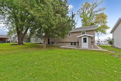 109 10th Avenue SE, Waseca, MN 56093 - Photo 43