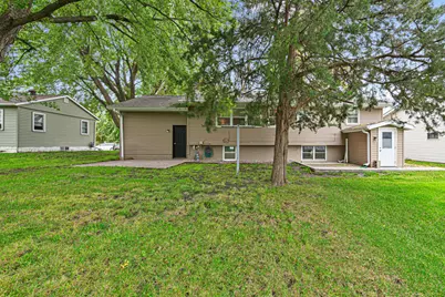 109 10th Avenue SE, Waseca, MN 56093 - Photo 41