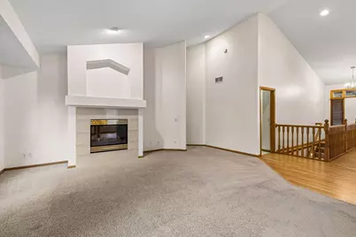 13028 Garvin Brook Lane, Apple Valley, MN 55124 - Photo 5