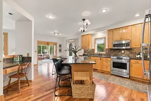 16130 39th Pl N, Plymouth, MN 55446 - Photo 19