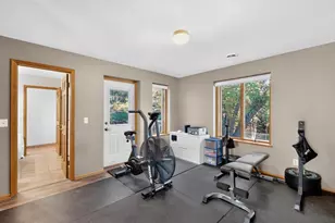 5645 Meadow Dr SE, Rochester, MN 55904 - Photo 17