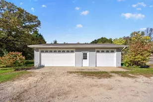 5645 Meadow Dr SE, Rochester, MN 55904 - Photo 9