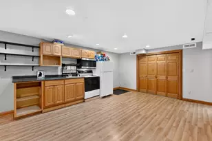 5645 Meadow Dr SE, Rochester, MN 55904 - Photo 47