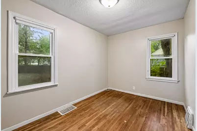 7526 3rd Avenue S, Richfield, MN 55423 - Photo 13