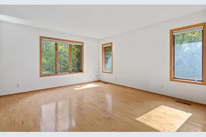 2764 Southlawn Drive, Maplewood, MN 55109 - Photo 7
