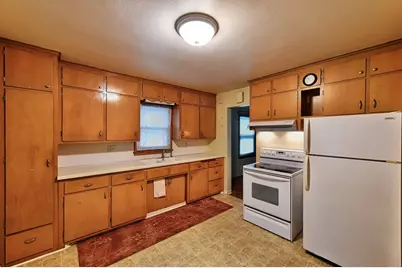 4906 Thomas Avenue N, Minneapolis, MN 55430 - Photo 5