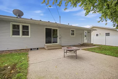 722 14th Street NE, Owatonna, MN 55060 - Photo 5