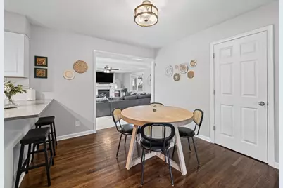 4247 Sandstone Drive, Eagan, MN 55122 - Photo 7
