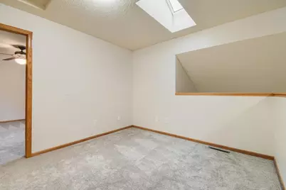 3710 Vermilion Court S, Eagan, MN 55122 - Photo 15