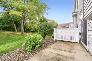 3710 Vermilion Ct S, Eagan, MN 55122 - Photo 29