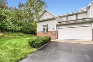 3710 Vermilion Ct S, Eagan, MN 55122 - Photo 1