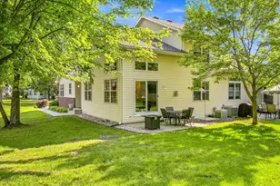 2442 Autumn Ridge Ct, Chanhassen, MN 55317 - Photo 39