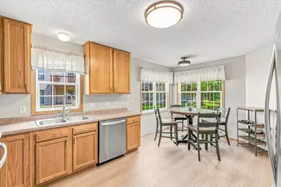 2442 Autumn Ridge Court, Chanhassen, MN 55317 - Photo 11