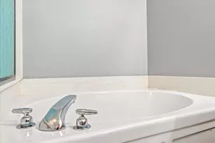 2442 Autumn Ridge Ct, Chanhassen, MN 55317 - Photo 23