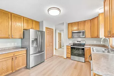 2442 Autumn Ridge Court, Chanhassen, MN 55317 - Photo 13