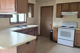 816-818 Dorbe St, Eau Claire, WI 54701 - Photo 5