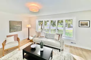 1864 Carol Ln, West Saint Paul, MN 55118 - Photo 3