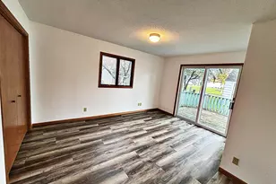 802 12th St N, Benson, MN 56215 - Photo 17