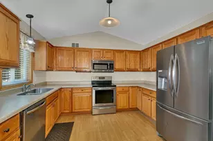 5524 Knollwood Dr, Saint Cloud, MN 56303 - Photo 3
