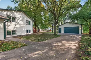 11043 98th Pl N, Maple Grove, MN 55369 - Photo 55