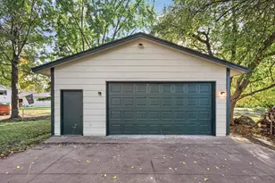 11043 98th Pl N, Maple Grove, MN 55369 - Photo 47