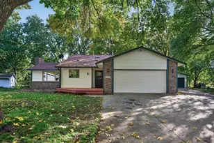11043 98th Pl N, Maple Grove, MN 55369 - Photo 1