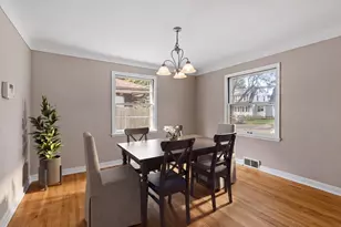 906 Sherwood Ave, Saint Paul, MN 55106 - Photo 11