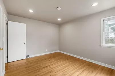 906 Sherwood Avenue, Saint Paul, MN 55106 - Photo 21