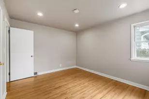 906 Sherwood Ave, Saint Paul, MN 55106 - Photo 21