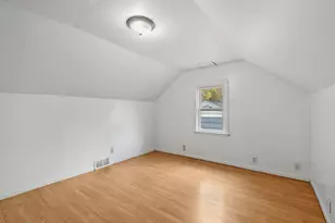 906 Sherwood Ave, Saint Paul, MN 55106 - Photo 29
