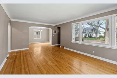 906 Sherwood Avenue, Saint Paul, MN 55106 - Photo 9