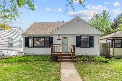 906 Sherwood Avenue, Saint Paul, MN 55106 - Photo 1